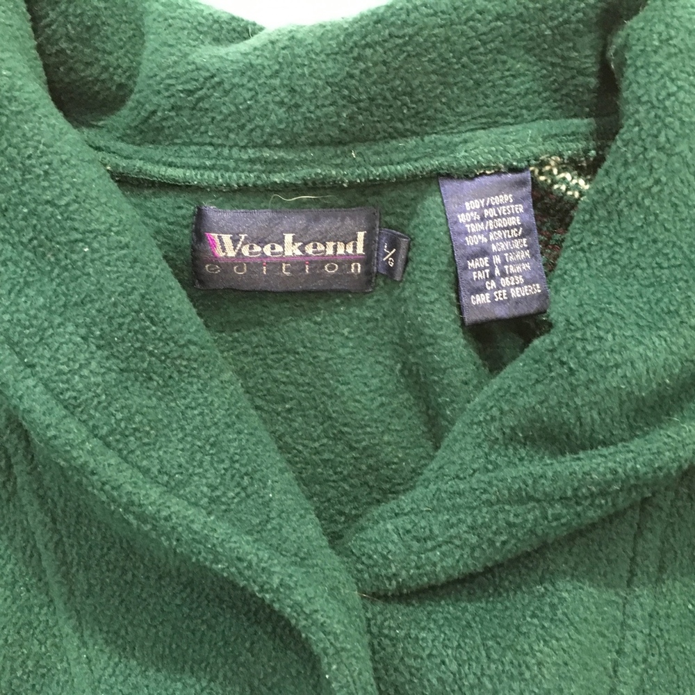 Green Snowflake Fleece Shawl Collar Large - Picture 3 of 6